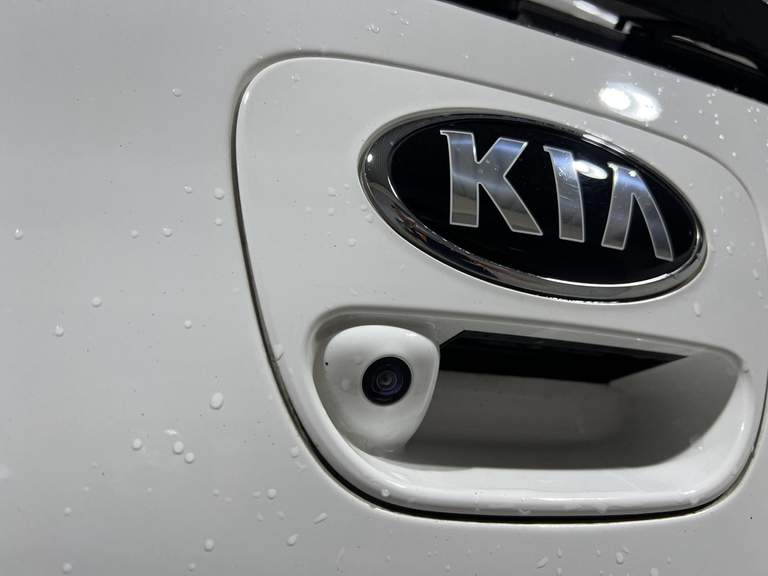 Kia Kia