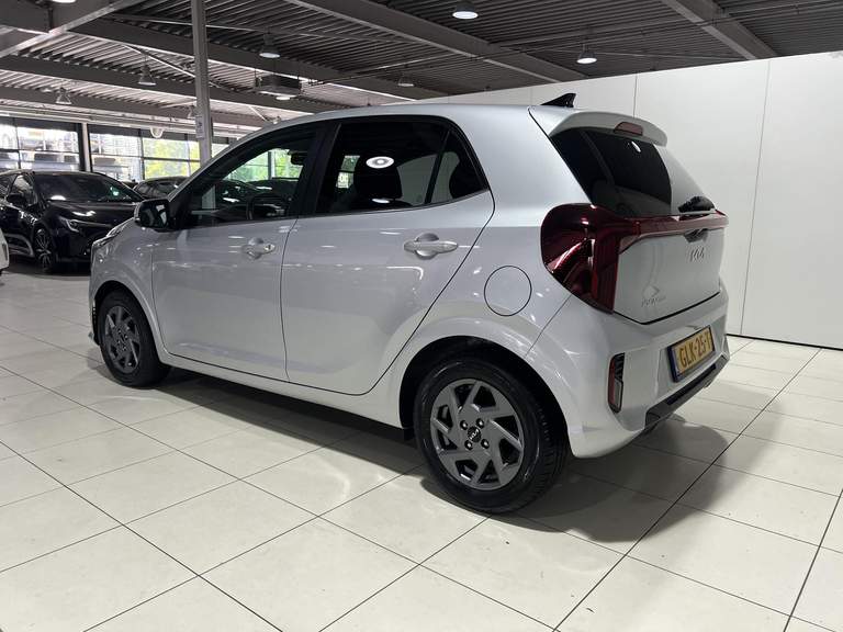 Kia Kia