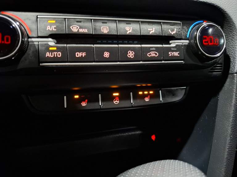 Kia Kia