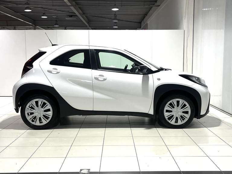 Toyota Toyota