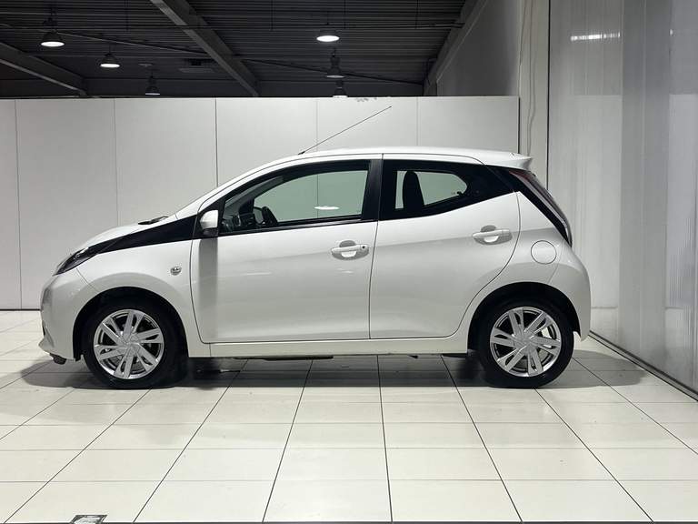 Toyota Toyota