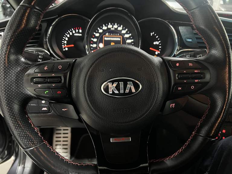 Kia Kia