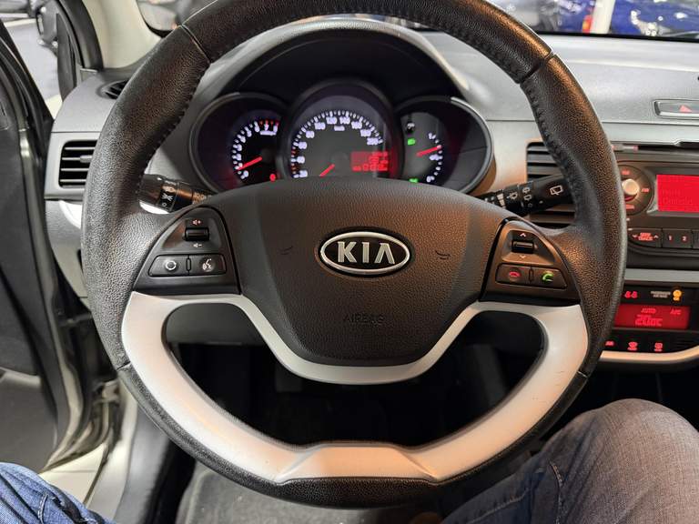 Kia Kia