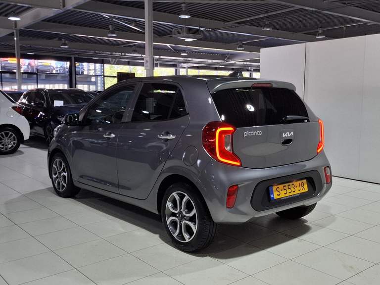 Kia