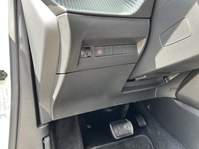 Peugeot Peugeot