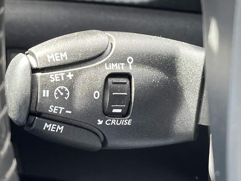 Peugeot Peugeot