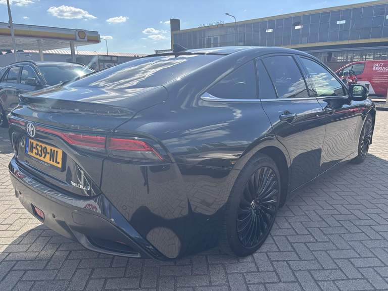 Toyota Toyota