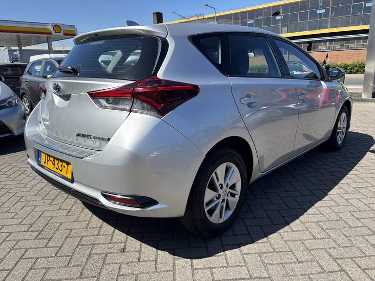 Toyota Toyota