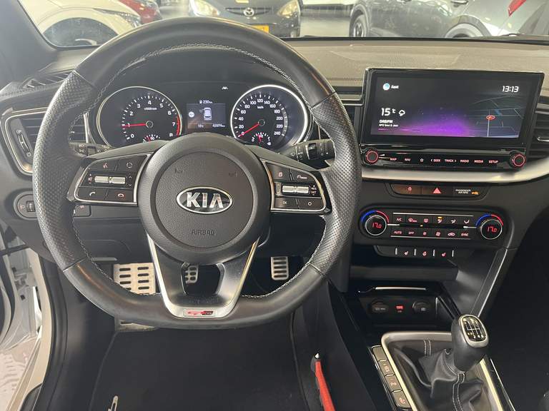 Kia Kia