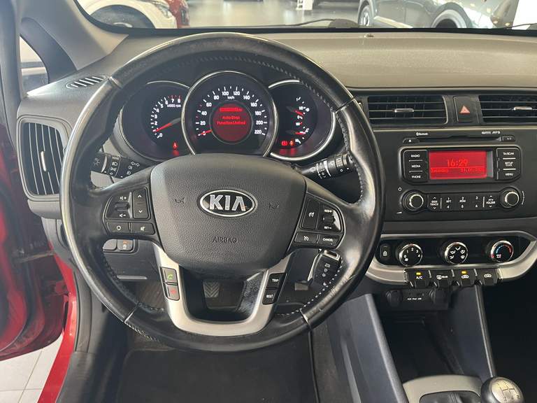 Kia Kia