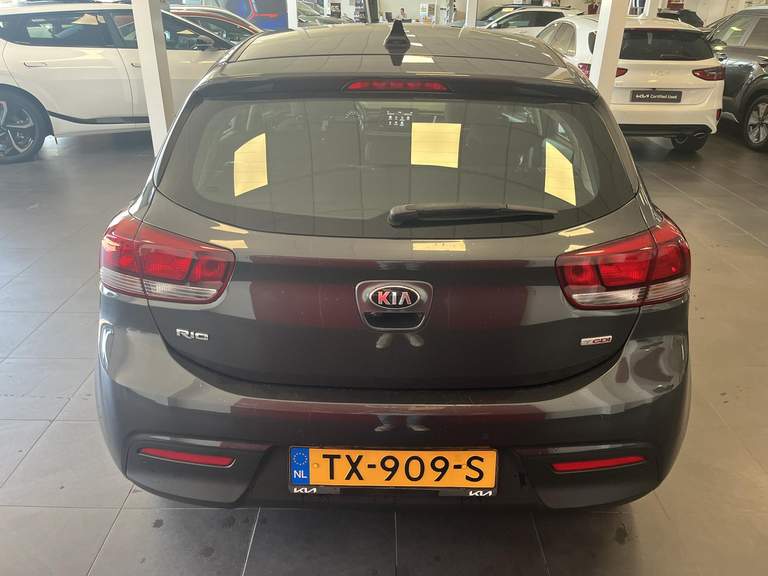 Kia Kia