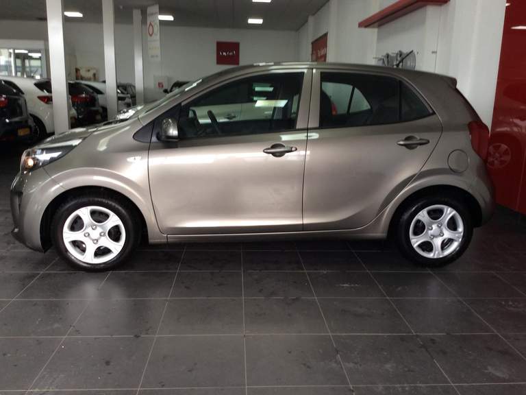 Kia Kia