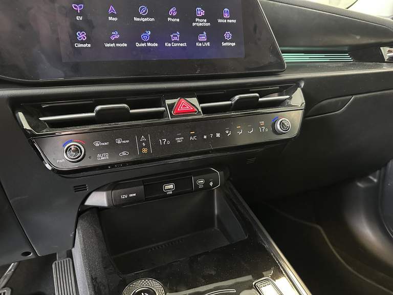 Kia Kia