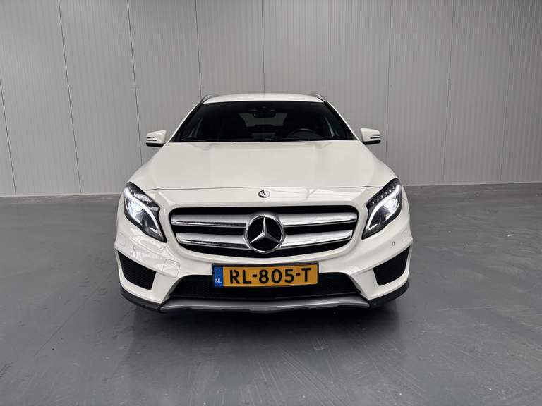 Mercedes-Benz Mercedes-Benz