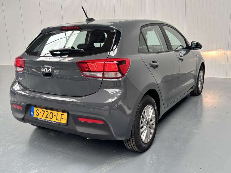 Kia