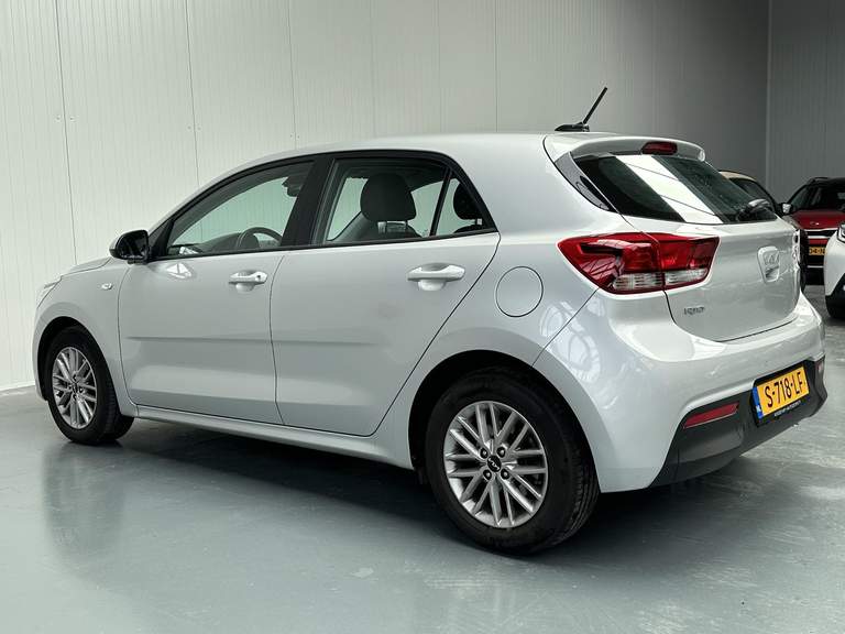 Kia