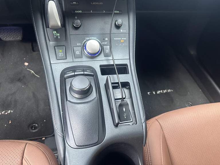 Lexus Lexus