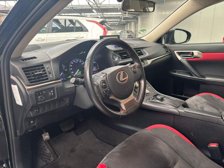 Lexus