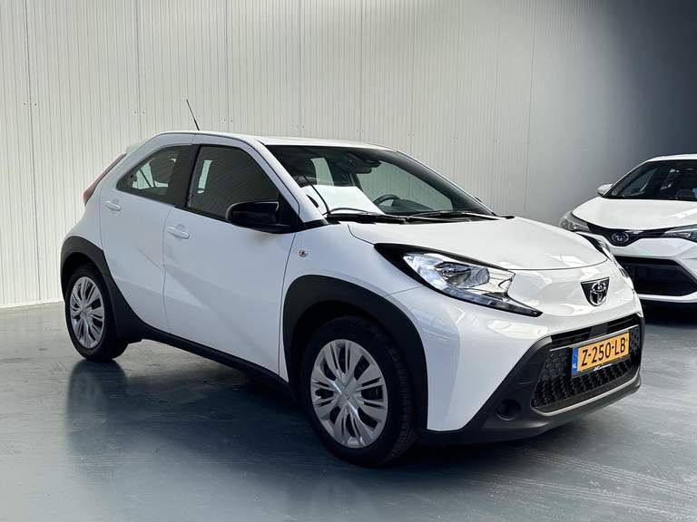Toyota Toyota