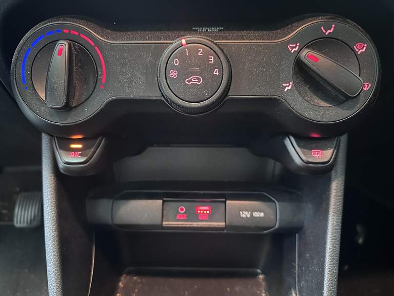 Kia Kia