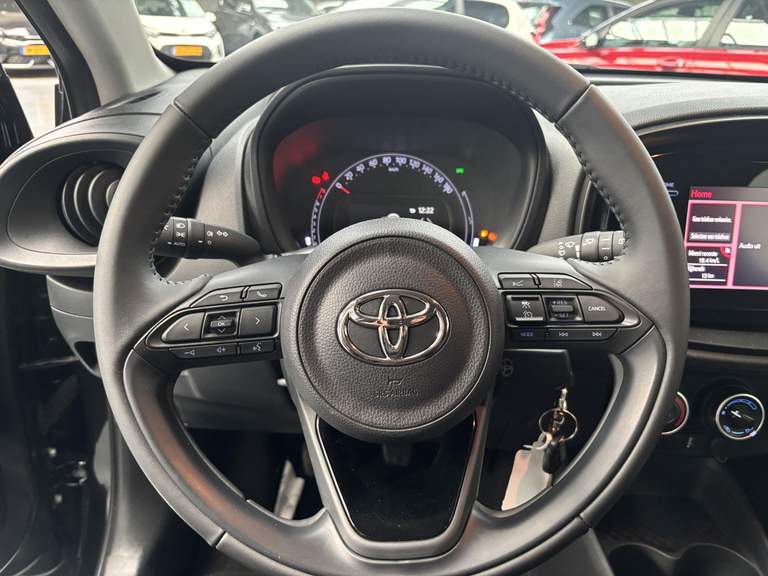 Toyota Toyota