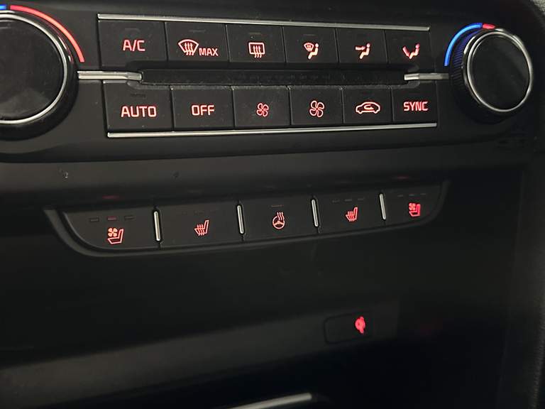 Kia Kia