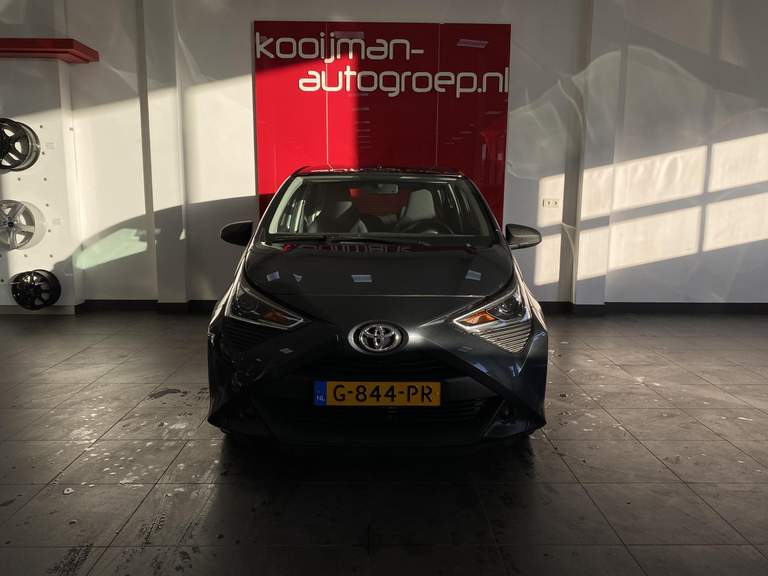 Toyota Toyota