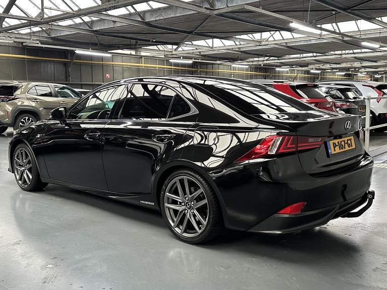 Lexus Lexus