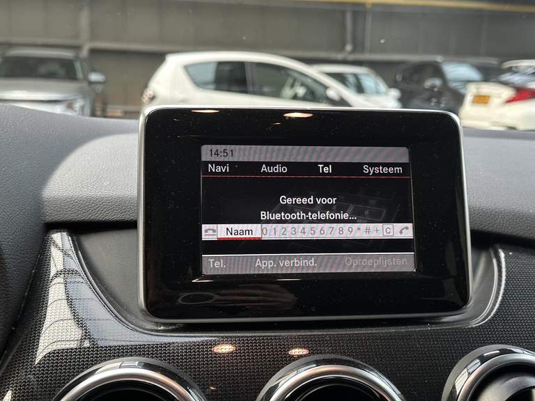 Mercedes-Benz Mercedes-Benz