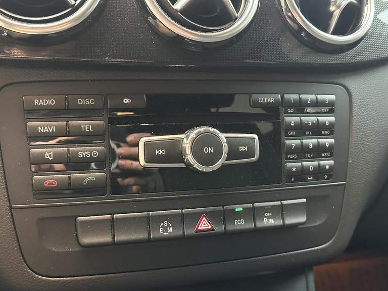 Mercedes-Benz Mercedes-Benz