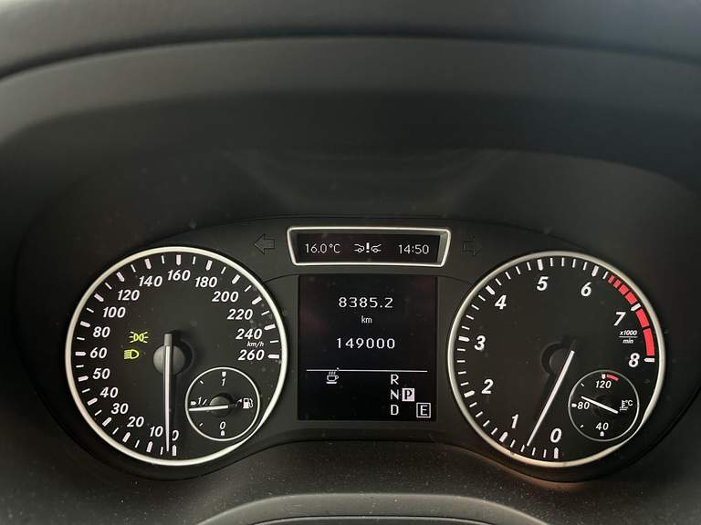 Mercedes-Benz Mercedes-Benz