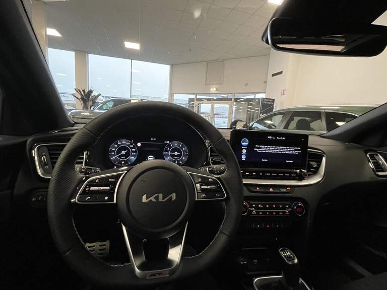 Kia Kia