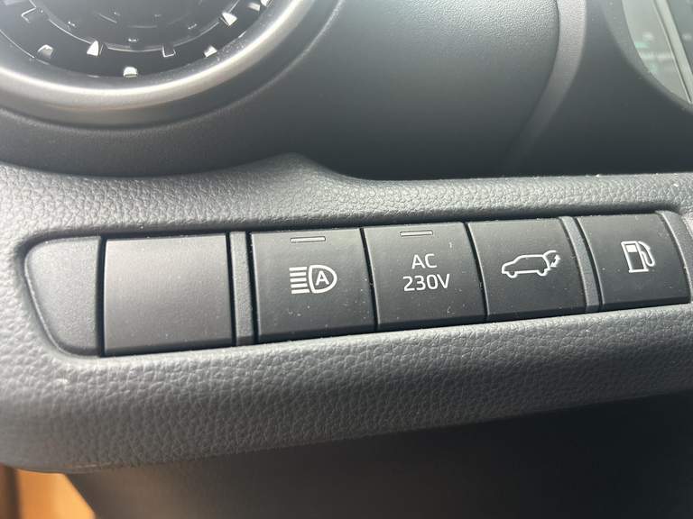Toyota Toyota