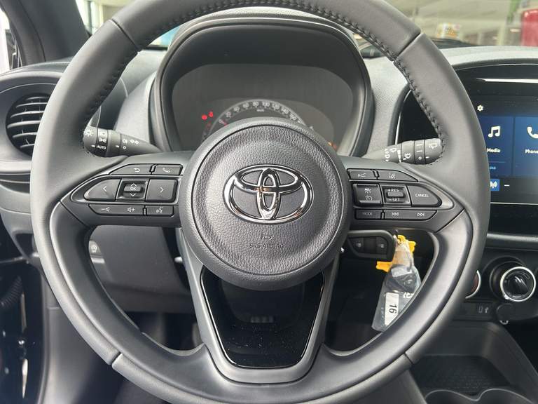 Toyota Toyota