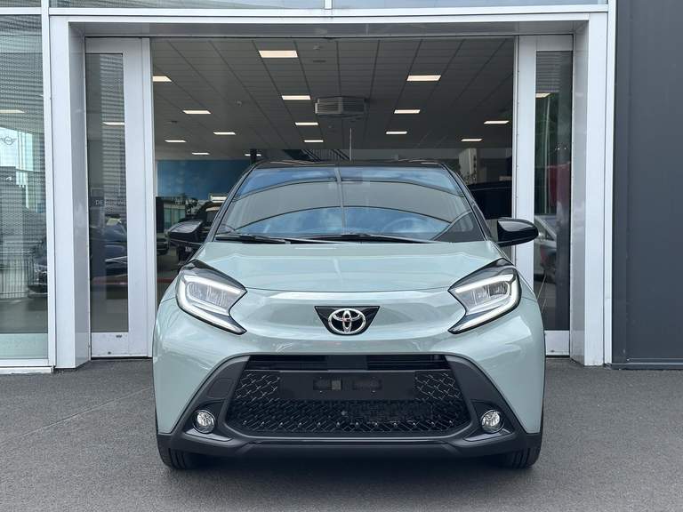 Toyota Toyota