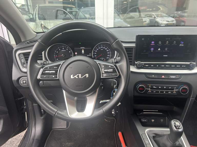 Kia Kia