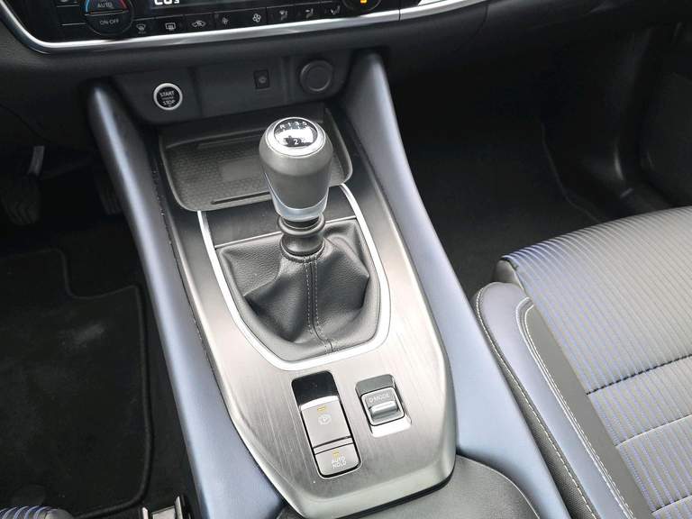 Nissan Nissan