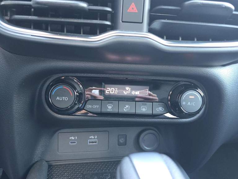 Nissan Nissan