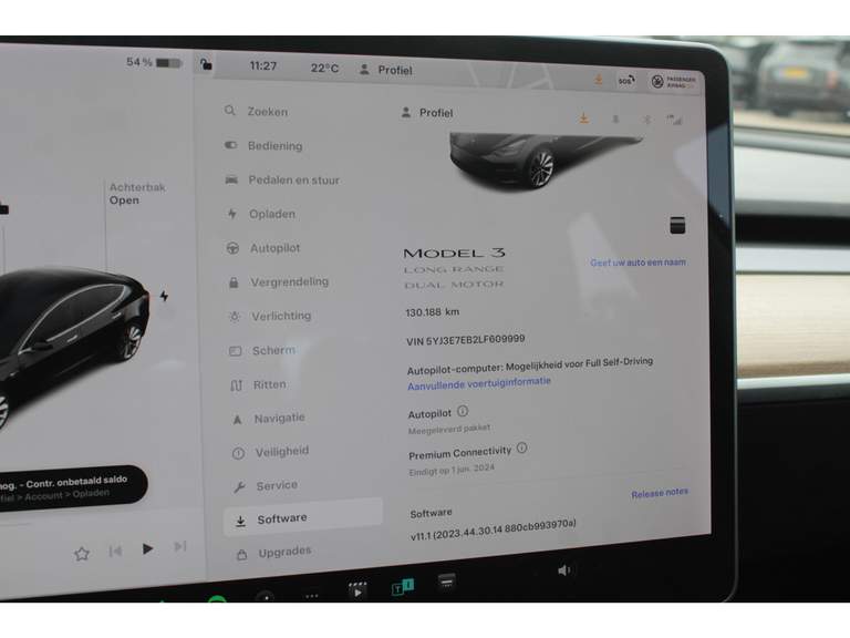 Tesla Tesla