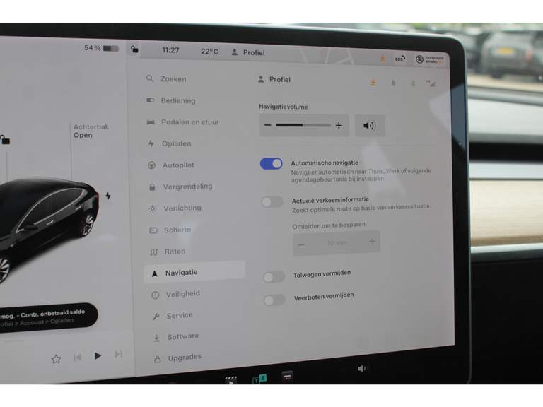 Tesla Tesla