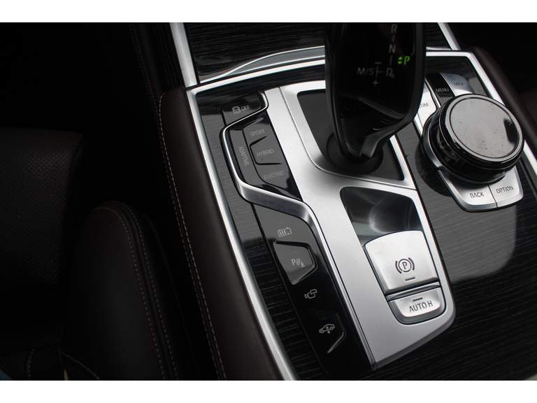 BMW BMW