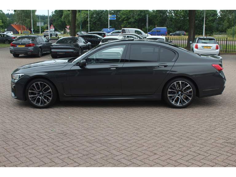 BMW BMW