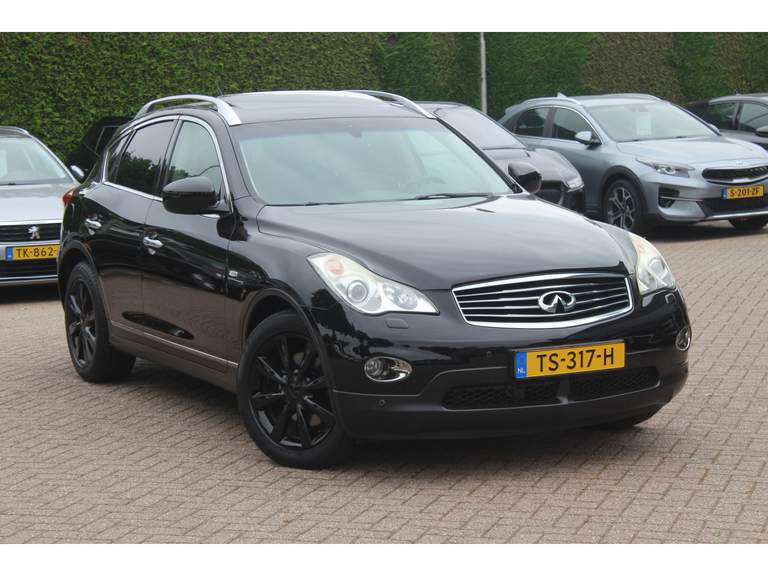 Infiniti