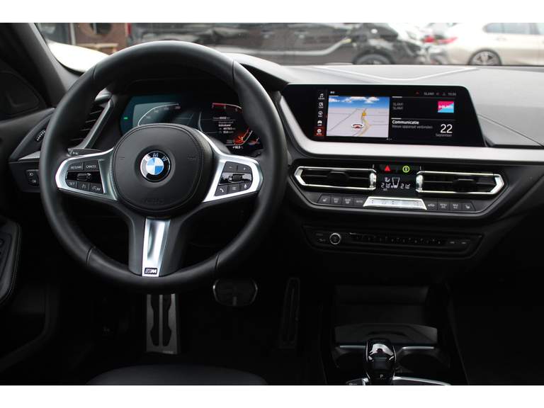 BMW BMW