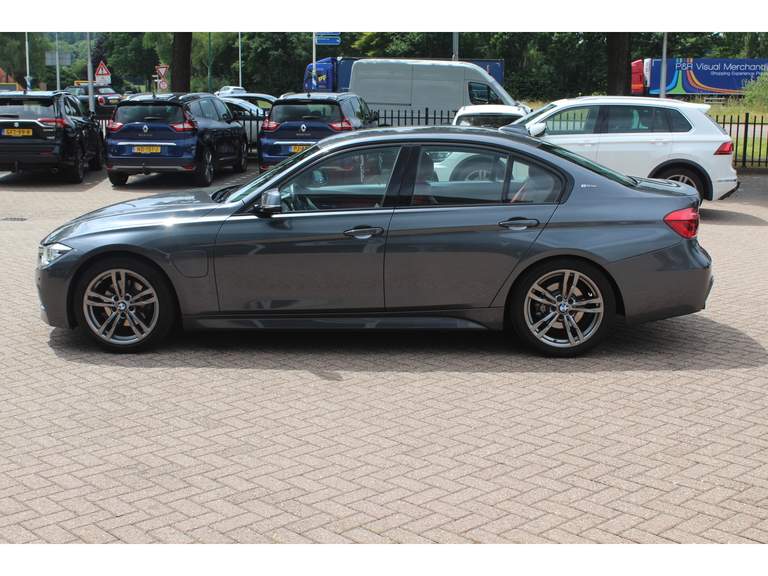 BMW BMW
