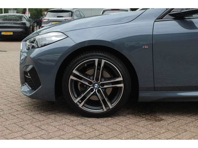 BMW BMW
