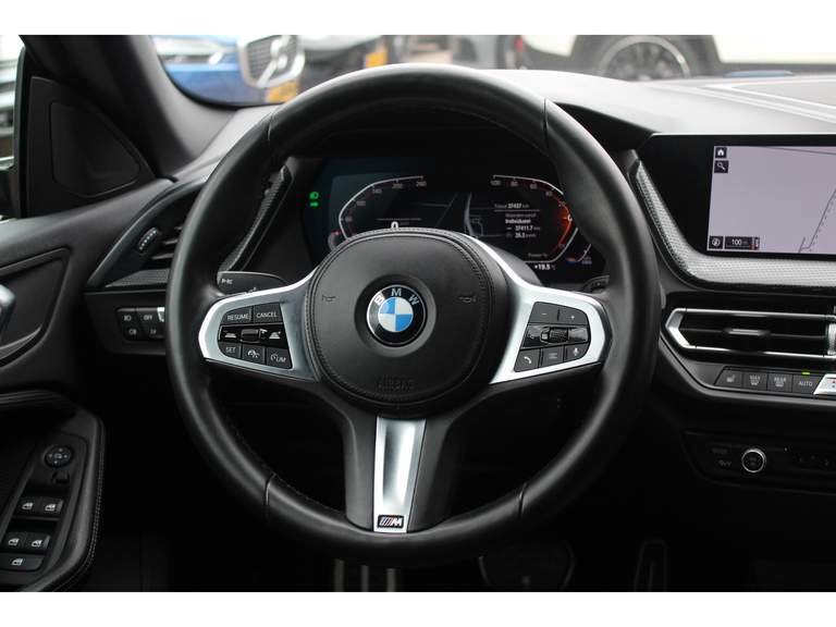 BMW BMW