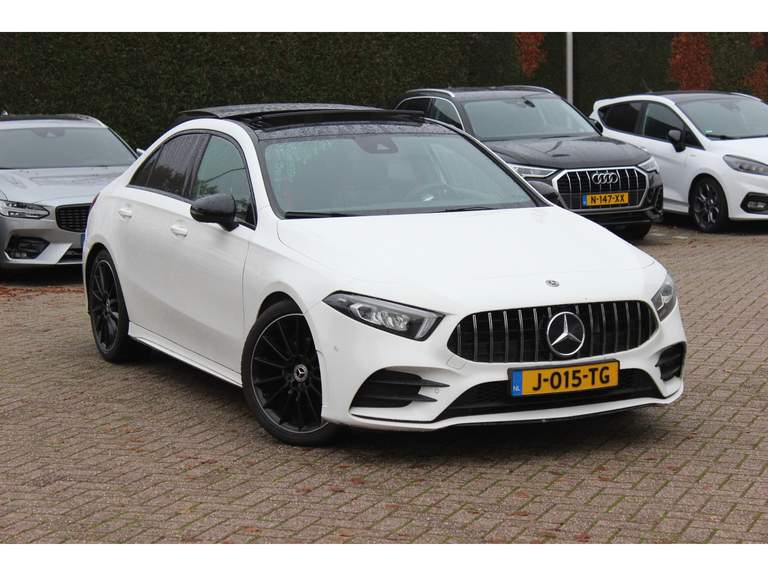 Mercedes-Benz Mercedes-Benz