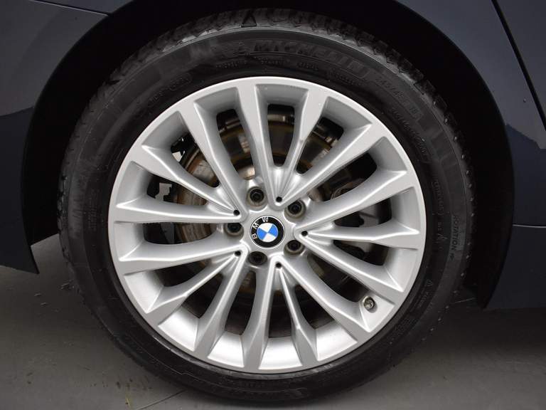 BMW BMW