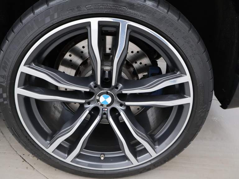 BMW BMW
